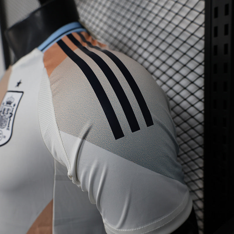 ESPAÑA VISITANTE 2025