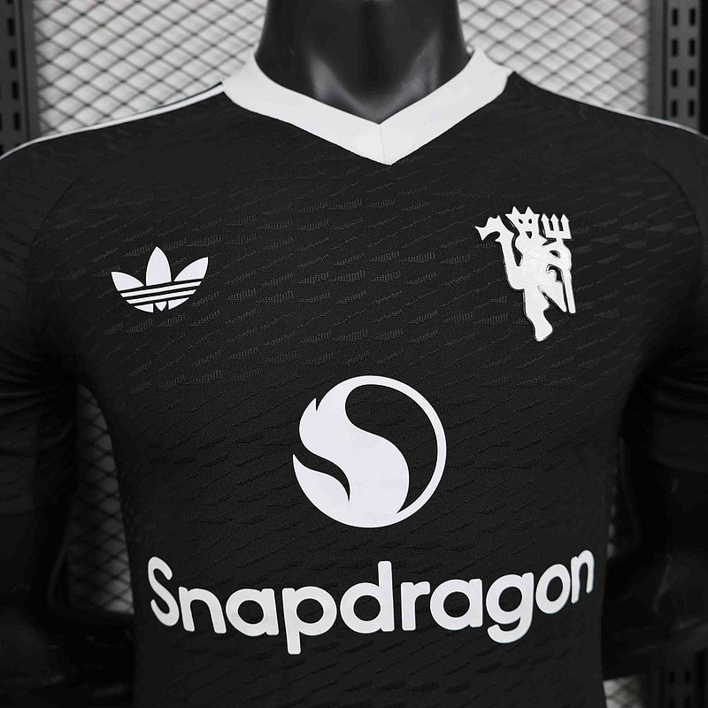 MANCHESTER UNITED PORTERO 24/25