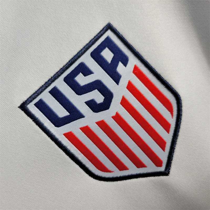 ESTADOS UNIDOS RETRO 2019