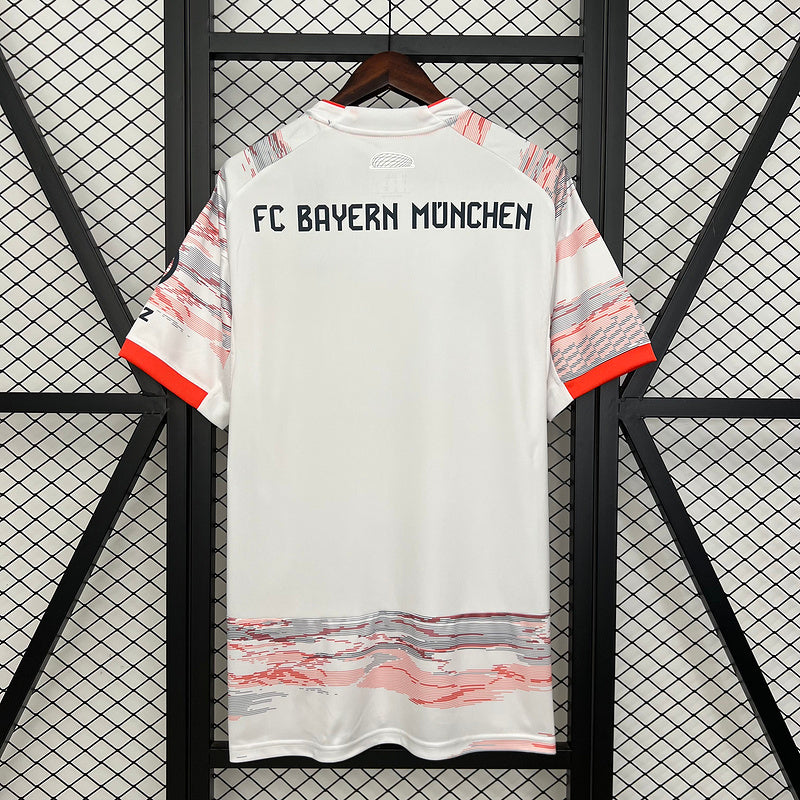 BAYERN MUNICH VISITANTE 25/26 P